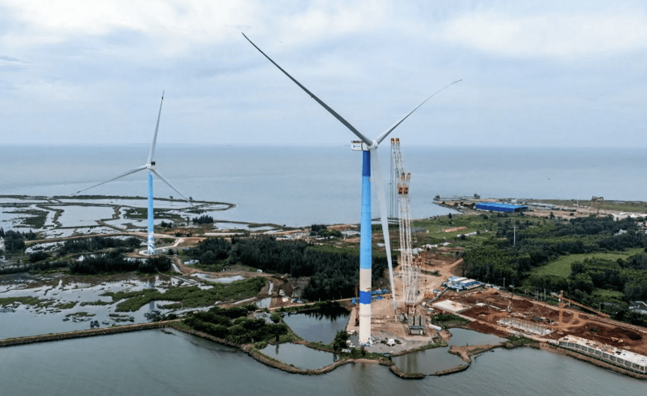 Mingyang Says 20-MW Offshore Wind Turbine Installed in South China Sea